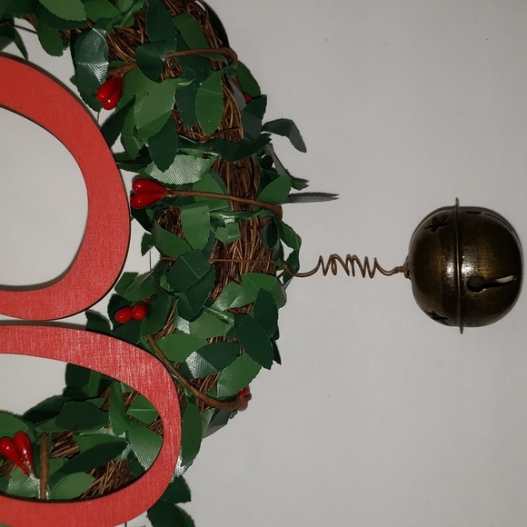 NWOT- Boxwood Wreath with Joy, 8" - Picture 3 of 6
